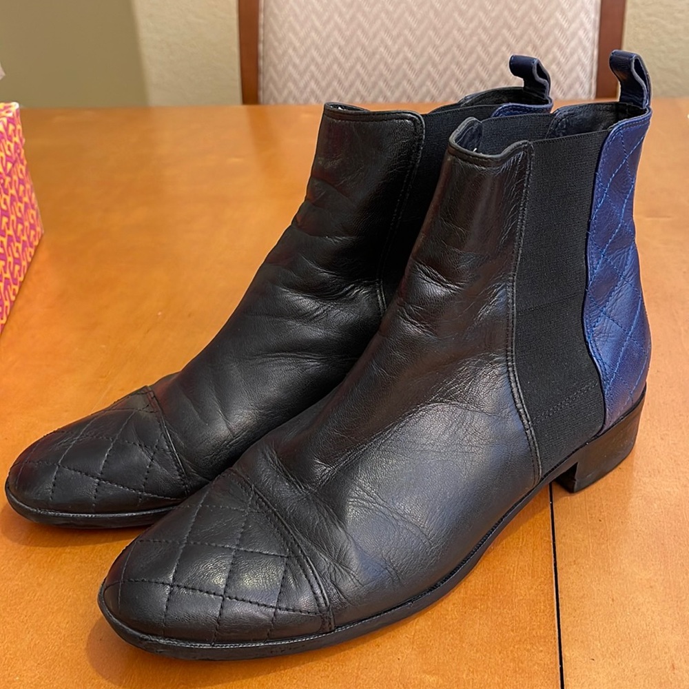 L.K. Bennett boots 🥾